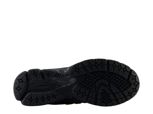 New Balance New Balance 1906R Cordura Dark Camo Green - view 4