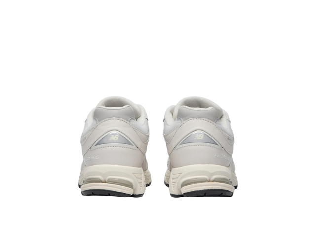 New Balance New Balance 2002R Linen Fog Rain Cloud - view 5