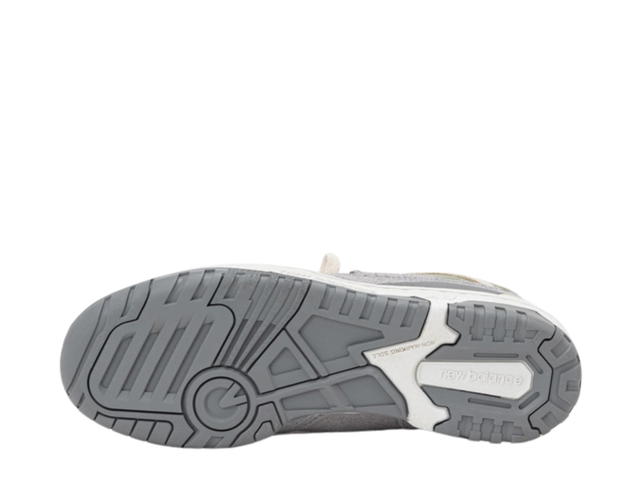 New Balance New Balance 550 Grey Day (Women's) - view 4