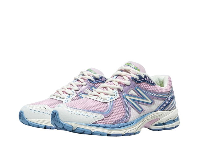 New Balance New Balance 860v2 Up There Blossom Pink - view 2