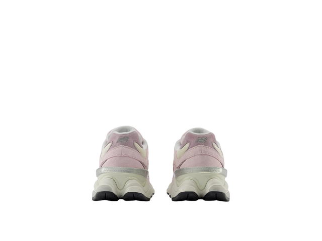 New Balance New Balance 9060 Rose Sugar Angora - view 5