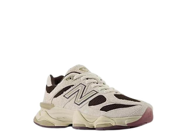 New Balance New Balance 9060 Sydney McLaughlin-Levrone Linen Black Coffee - view 3