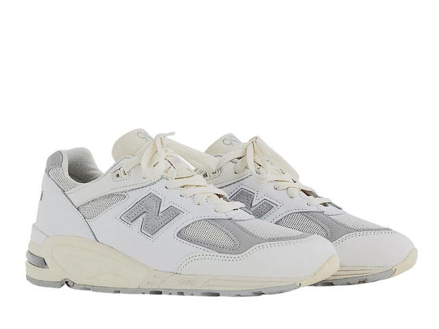 New Balance New Balance 990v2 MiUSA Teddy Santis Sea Salt - view 3