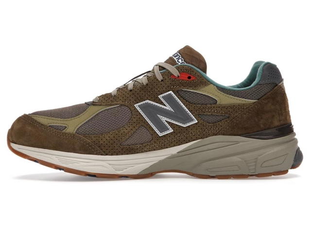 New Balance New Balance 990v3 MiUSA Bodega Here To Stay - view 2
