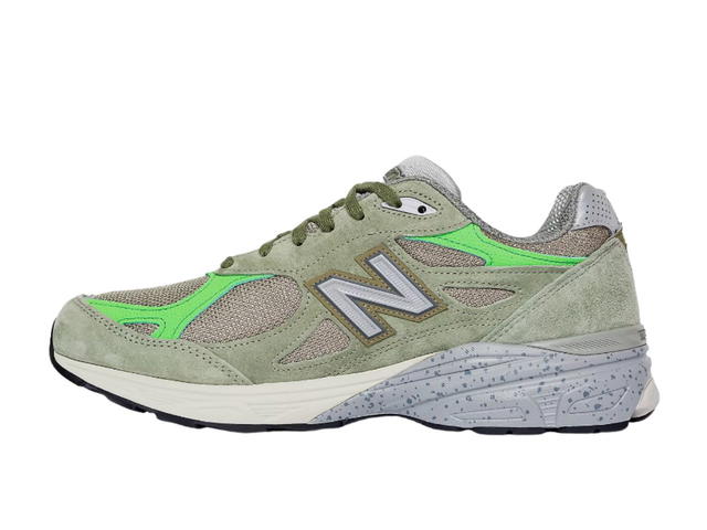 New Balance New Balance 990v3 MiUSA Patta Keep Your Family Close - view 2