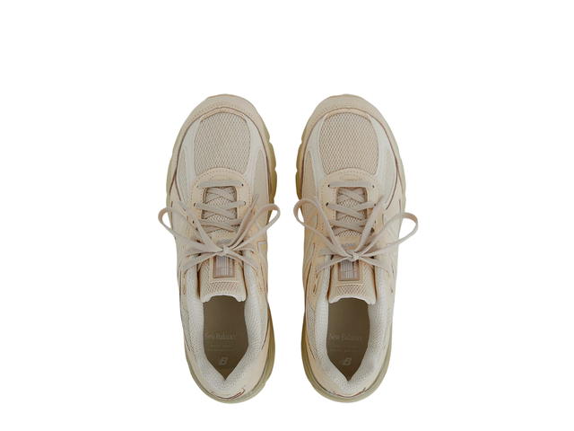 New Balance New Balance 990v4 MiUSA Macadamia Nut - view 3