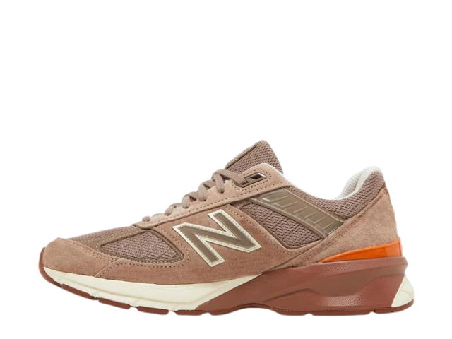 New Balance New Balance 990v5 Slow Steady Club MiUSA Brown - view 2