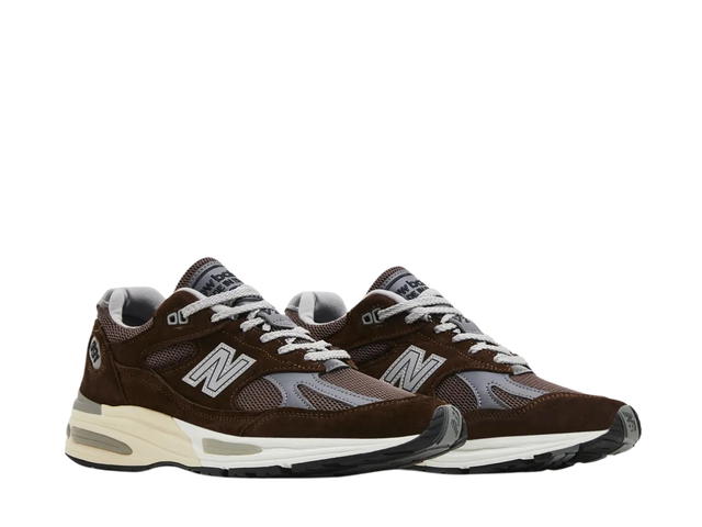 New Balance New Balance 991v2 MiUK Pinecone - view 3
