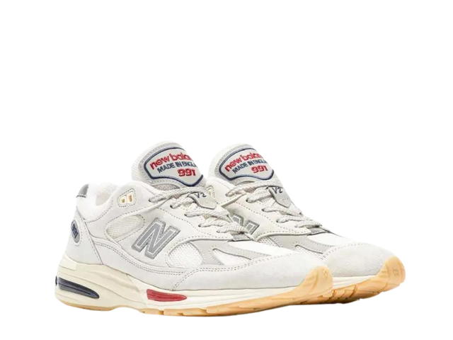 New Balance New Balance 991v2 MiUK Vintage Sport - view 2