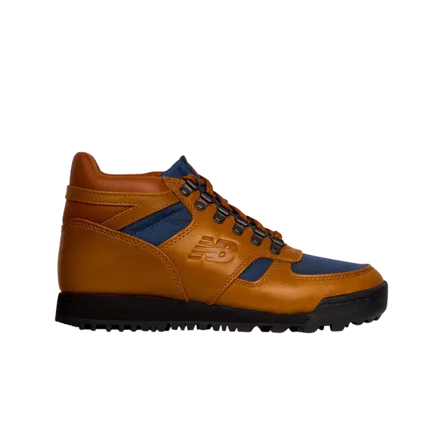 New Balance New Balance Rainier 80's Classic Hiking Boots Brown - view 2