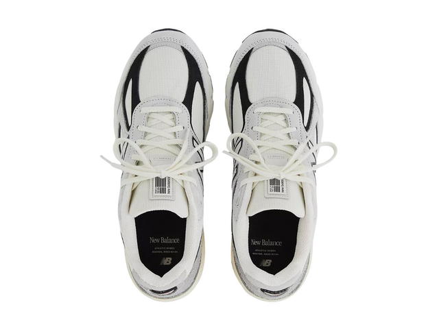 New Balance New Balance 990v4 MiUSA Teddy Santis Grey Black Cream - view 5