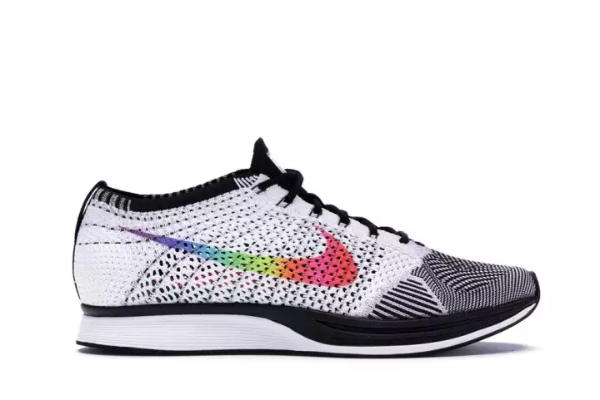 Nike Nike Flyknit Racer Be True