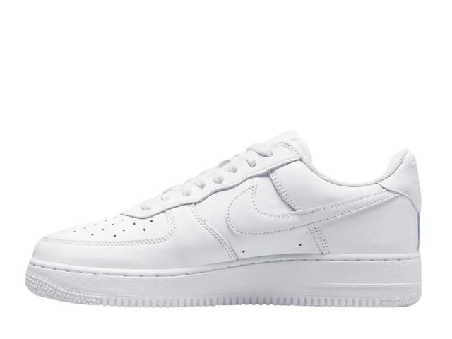 Nike Nike Air Force 1 '07 Low Color of the Month Triple White - view 2