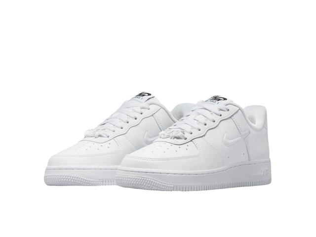 Nike Nike Air Force 1 Low '07 SE Just Do It Triple White (Women's) - view 4