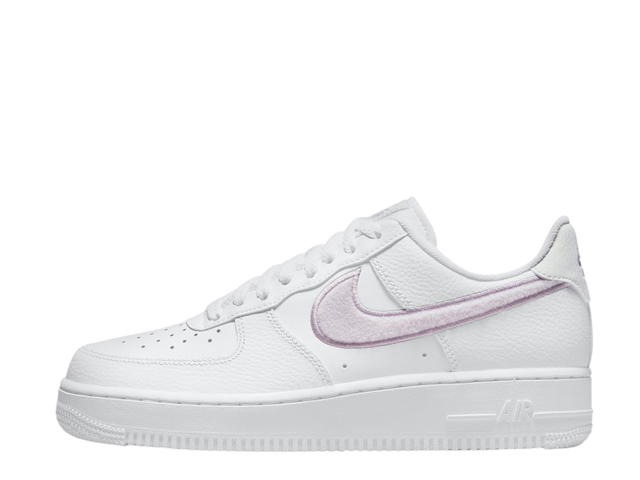 Nike Nike Air Force 1 07 Essential Low Chenille Swoosh White Lilac - view 2