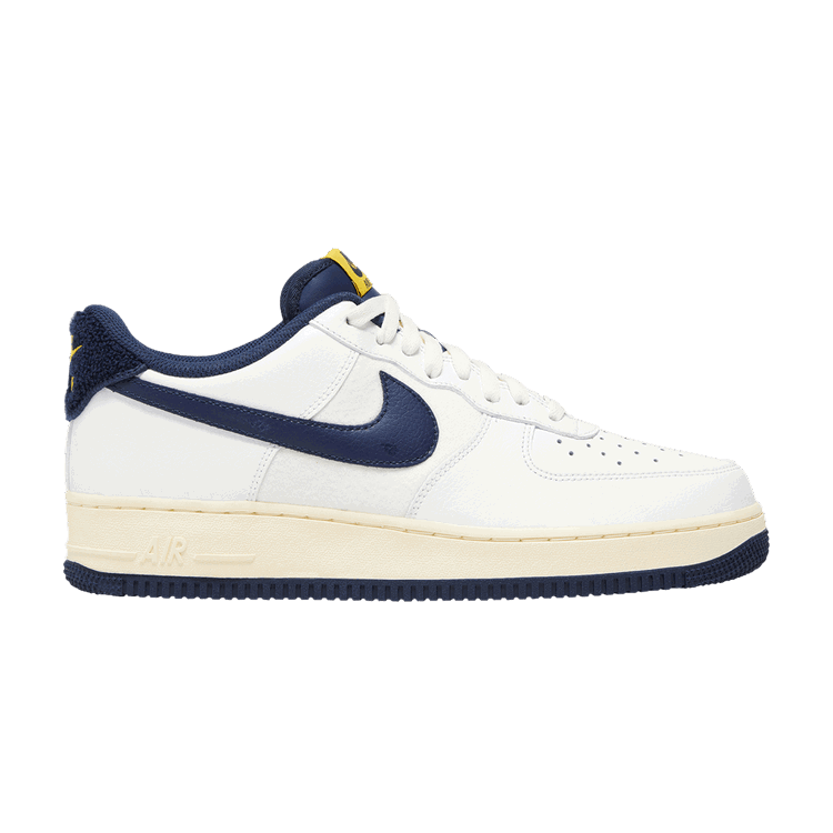 Nike Nike Air Force 1 Low '07 LV8 Michigan Varsity Jacket (2021)