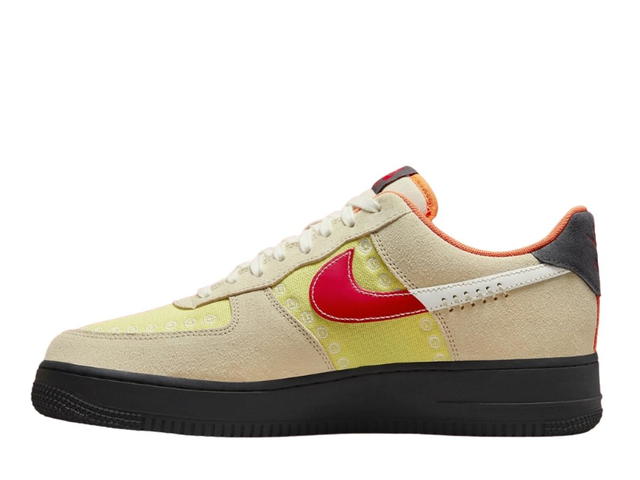 Nike Nike Air Force 1 Low '07 LX Somos Familia - view 2
