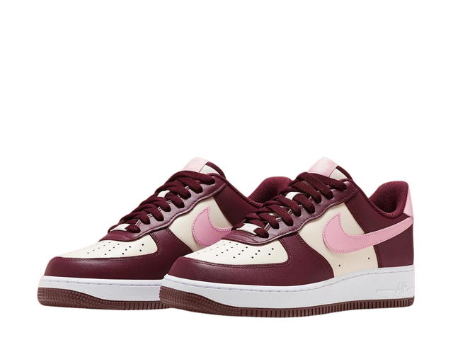 Nike Nike Air Force 1 Low '07 Valentine’s Day (2023) - view 3