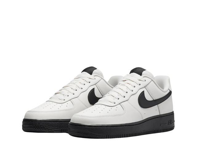 Nike Nike Air Force 1 Low 07 Phantom Black (W) - view 3