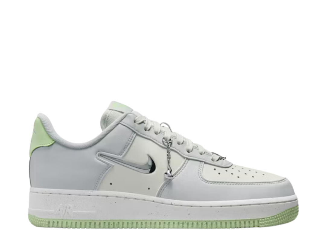 Nike Nike Air Force 1 Low '07 SE Next Nature Sea Glass Vapor Green Liquid Metal (W)