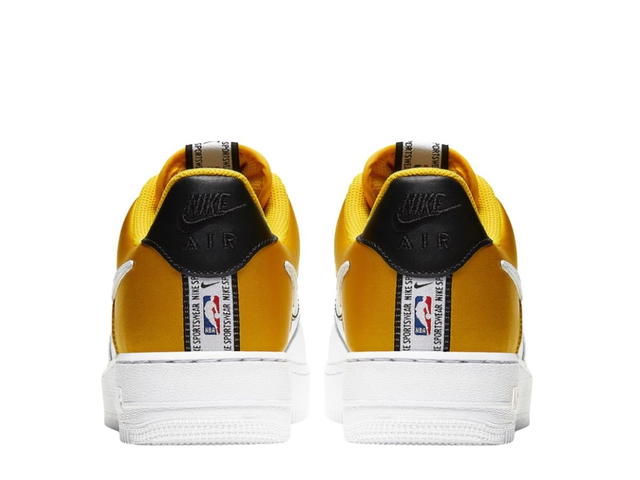 Nike Nike Air Force 1 Low Amarillo Satin - view 3
