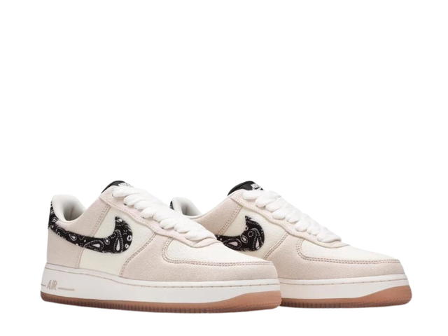 Nike Nike Air Force 1 Low Paisley Swoosh - view 3