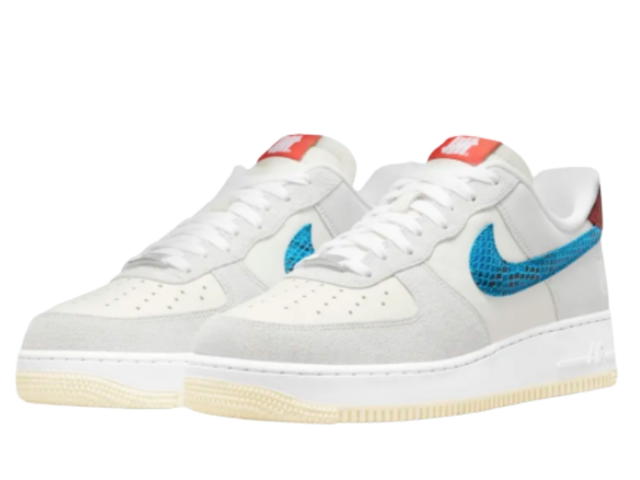 Nike Nike Air Force 1 Low SP Undefeated 5 On It Dunk vs. AF1 - view 3