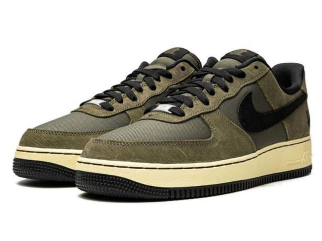 Nike Nike Air Force 1 Low SP Undefeated Ballistic Dunk vs. AF1 - view 3