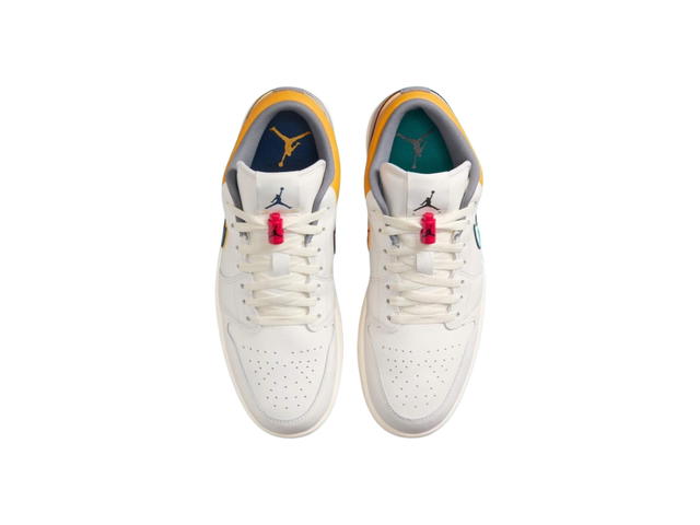 Nike Nike Air Jordan 1 Low Premium - view 3