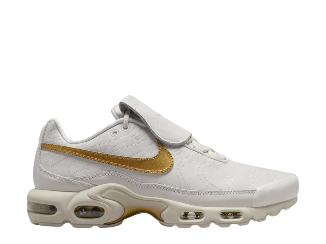 Nike Nike Air Max Plus Tiempo Metallic Gold