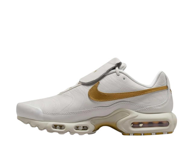Nike Nike Air Max Plus Tiempo Metallic Gold - view 2