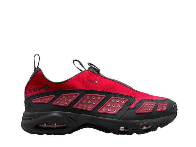 Nike Nike Air Max SNDR GORE-TEX Dark Smoke Grey and Fire Red - view 1