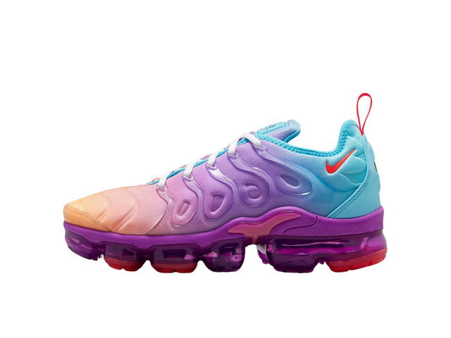 Nike Nike Air VaporMax Plus Fuchsia Dream Bright Crimson Gradient (Women's) - view 2