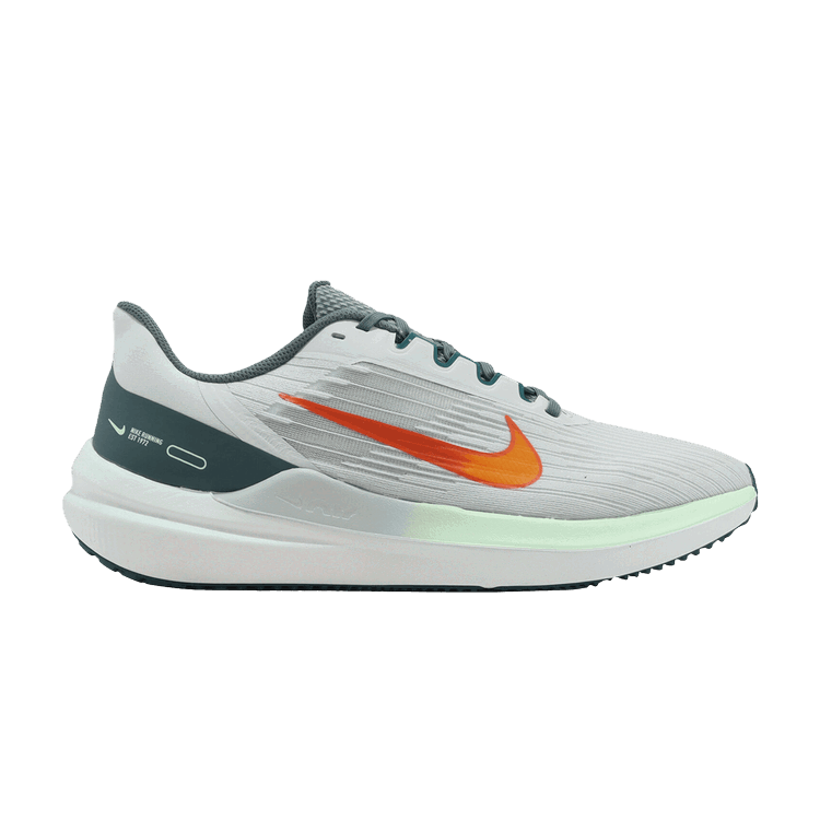 Nike Nike Air Winflo 9 'Pure Platinum Total Orange'
