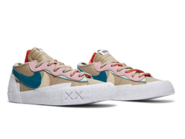 Nike Nike Blazer Low sacai KAWS Reed - view 3