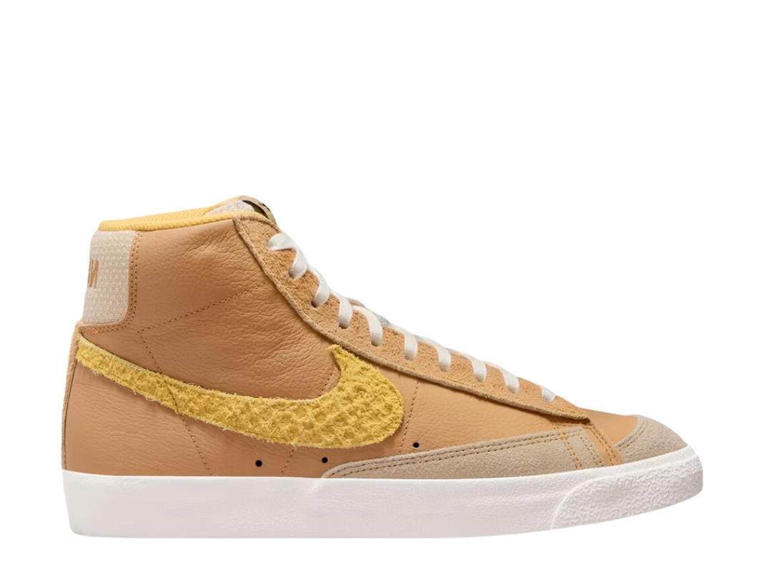 Nike Nike Blazer Mid 77 Vintage Waffle 2.0 Gold-Black-Sail