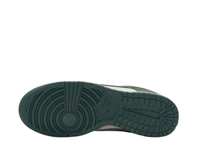 Nike Nike Dunk Low Green Suede - view 4