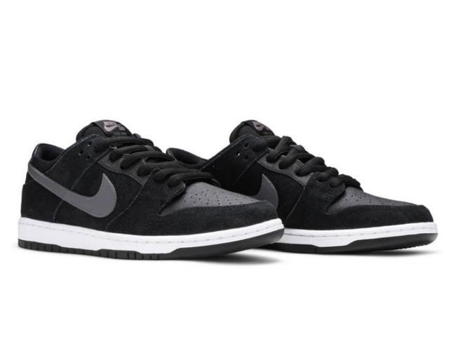 Nike Nike Dunk Low IW Black Light Graphite - view 3