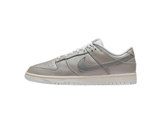 Nike Nike Dunk Low Metallic Silver - view 2