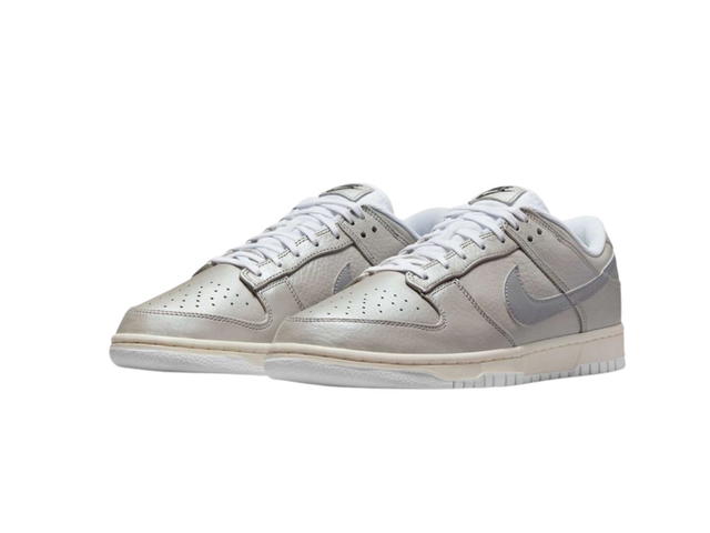 Nike Nike Dunk Low Metallic Silver - view 3
