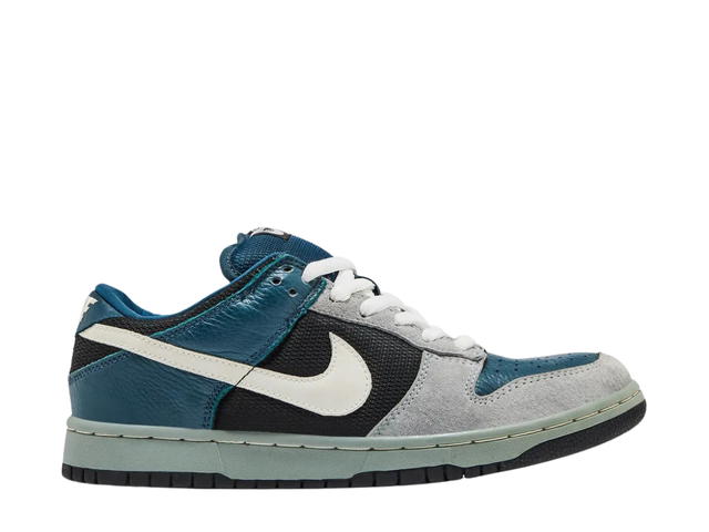Nike Nike Dunk Low Pro SB Futura - view 1