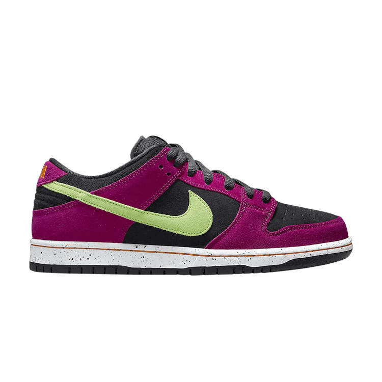 Nike Nike SB Dunk Low Pro ACG Terra Red Plum