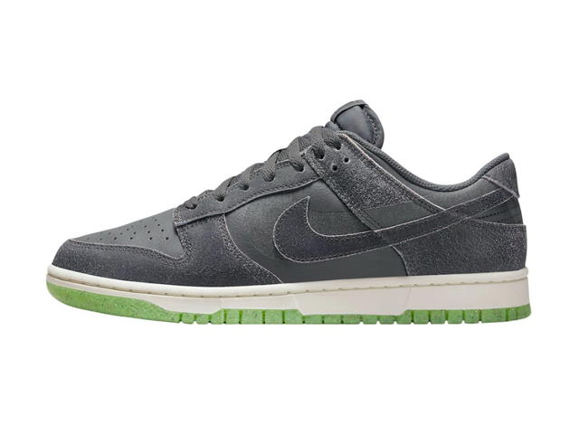Nike Nike Dunk Low Retro PRM Halloween (2022) - view 2
