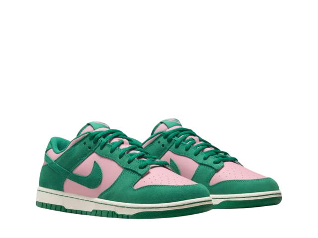 Nike Nike Dunk Low Retro SE Medium Soft Pink Malachite - view 3