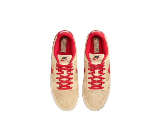 Nike Nike Dunk Low Retro SE Strawberry Waffle - view 2
