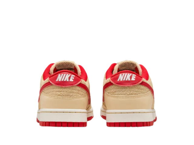 Nike Nike Dunk Low Retro SE Strawberry Waffle - view 3