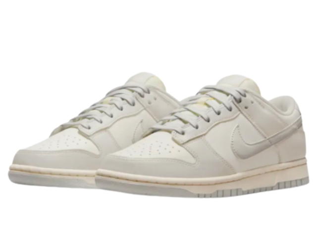 Nike Nike Dunk Low Sail Light Bone (Women's) - view 3