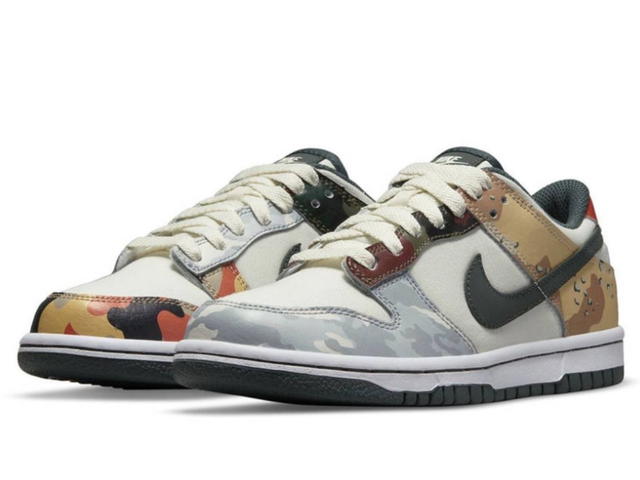 Nike Nike Dunk Low SE Sail Multi-Camo - view 3