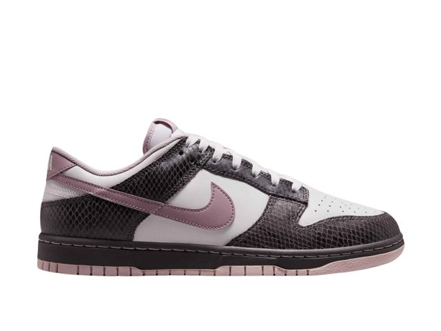 Nike Nike Dunk Low SE Medium Ash Violet Snakeskin - view 1