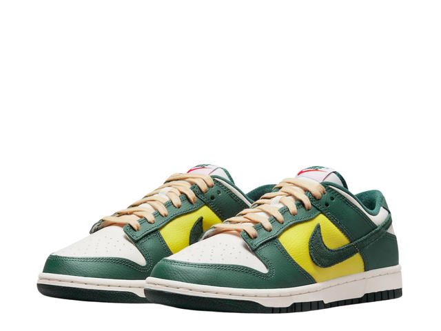 Nike Nike Dunk Low SE Noble Green (Women's) - view 3
